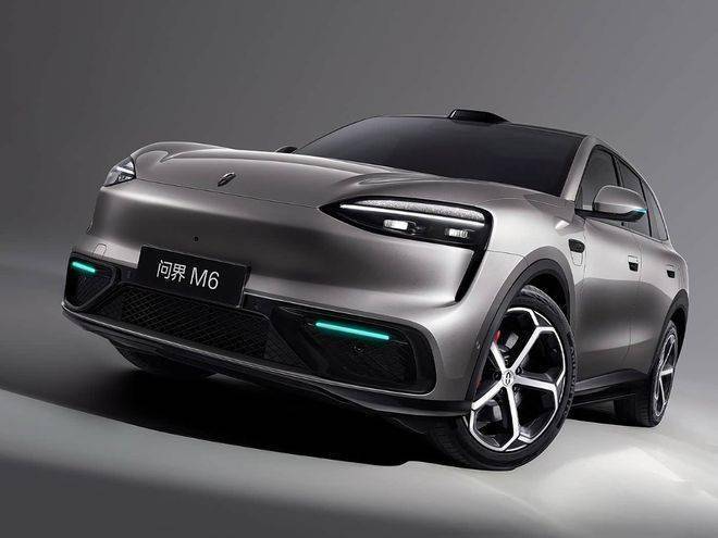 问界M6实车登场:七色车身吸睛,智能配置拉满,二季度将入市