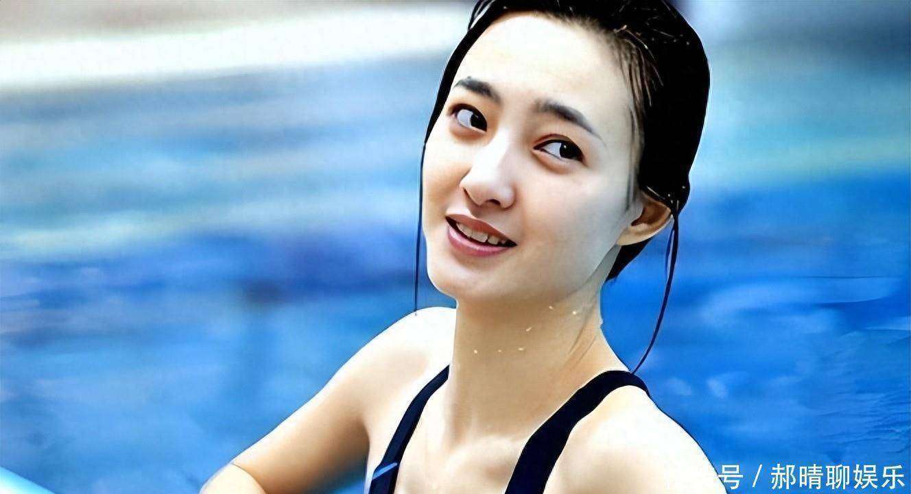 王丽坤拍短剧、舒畅转型、李若彤入局。