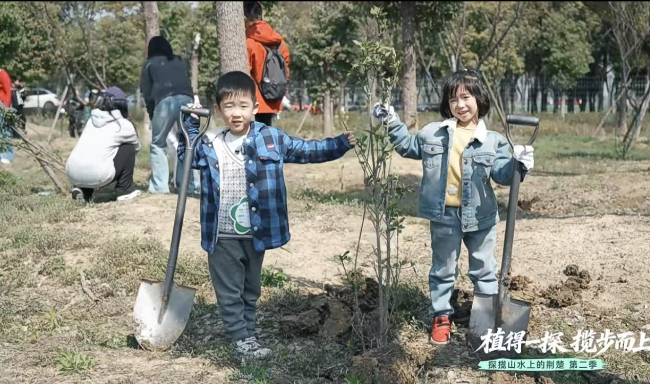 荣誉回馈客户 春意温暖人心