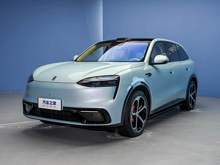 预售在即 问界M6实车亮相 二季度上市