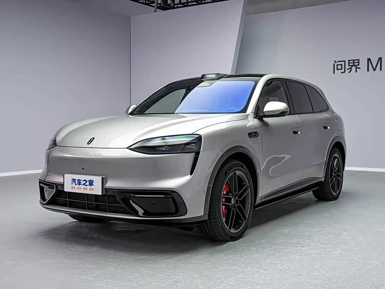 问界M6预售26.98万起,中控屏可移动,副驾配备灵感橱窗_新闻