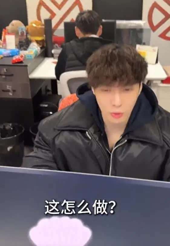 小张入职第一天：张艺兴的创意营销与身份共鸣