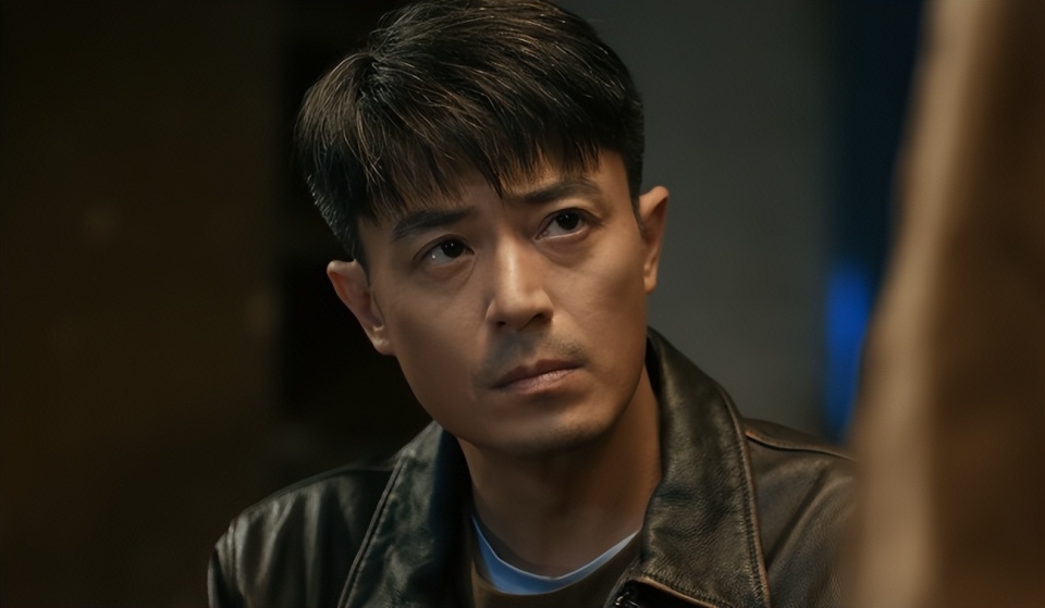 短剧圈要变天了，“矿场版《狂飙》”开播就火，原来都是长剧演员下海