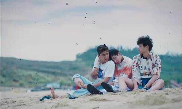 冲进大海是你们的谎言 魏大勋