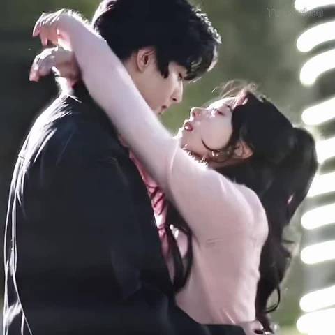 宋威龙生日博下cp粉排字庆生