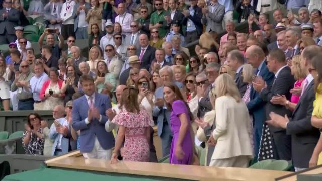 新贵狂欢的上海F1观众席，嘉宾身价一个比一个夸张！f1 勒克莱尔