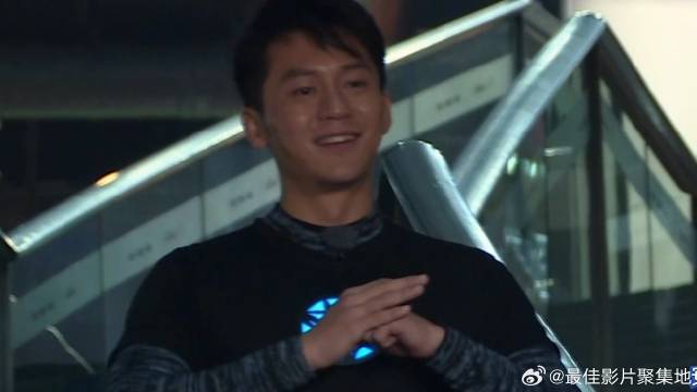 李晨郑恺重回重庆科技馆！ 站在十年前的位置，当场泪目了