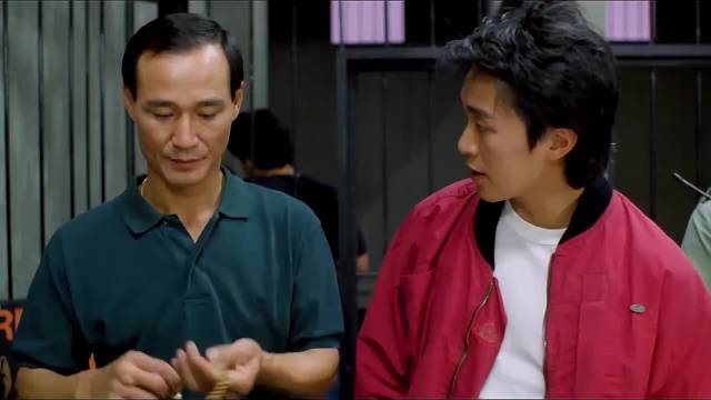 开车的张家辉发现没？