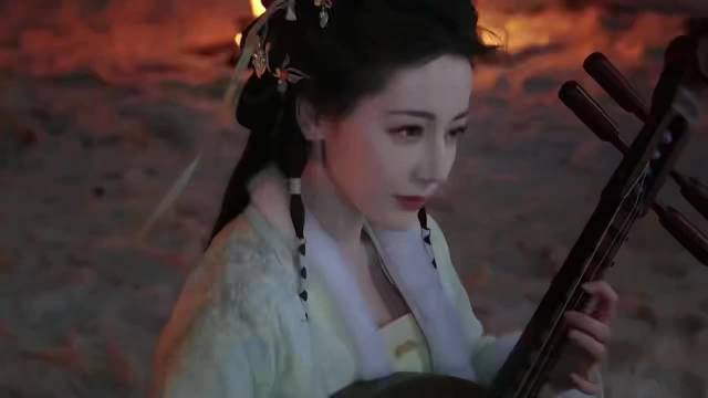 剧粉为《白日提灯》开播做公益宣传，3月28日奇幻虐恋登场