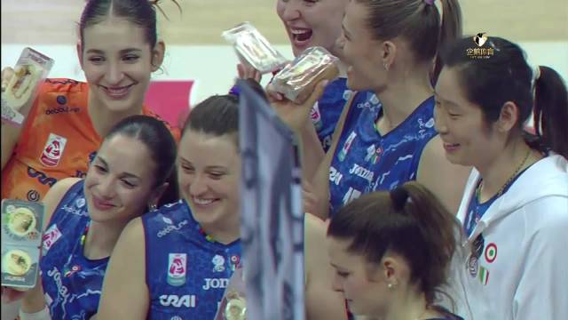 婷姐的爱心甜品给了谁