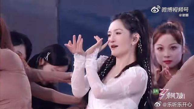 娜行，她行，你行，又牛又美的致敬《乘风2025》的七个经典舞台