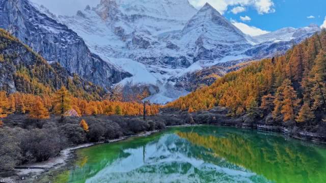 川藏线稻城亚丁10日游旅拍团4月2日组队中