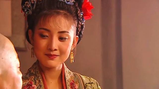 潘巧云怒骂和尚不怀好意可实际却在欲擒故纵