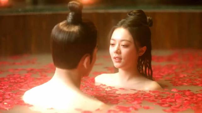 咱们得驸马爷终于吃上肉了 ！度华年 张凌赫 赵今麦