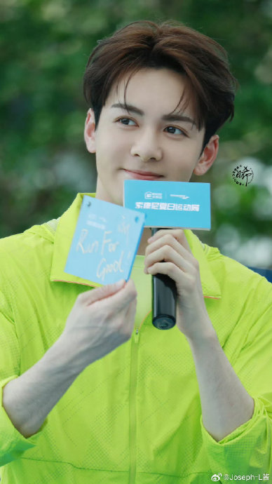 曾舜晞未来的直播计划是否会延续这种无预警的风格？