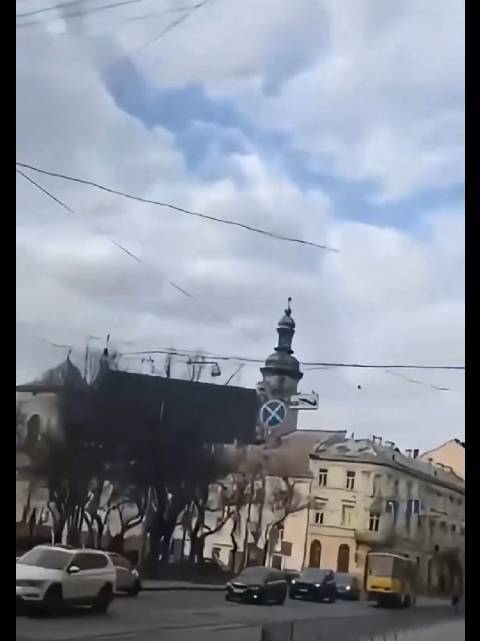 伊朗空中小摩托还是很厉害的