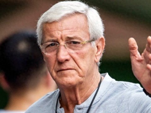 球迷原以为申花会给范志毅面子！让马镇踢主力，结果却还是薛庆浩