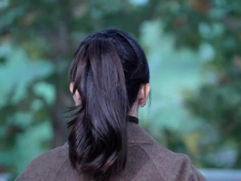 徐洁儿确认参演《乘风2026》，曾出演《海豚湾恋人》《重生之门》