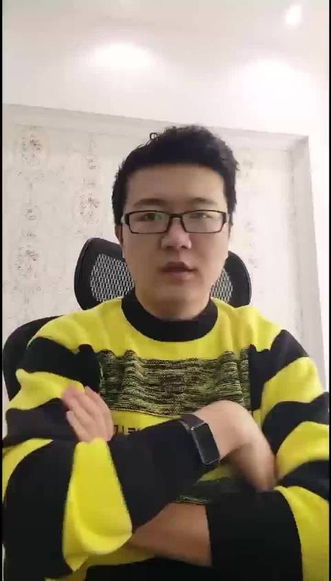 林诗栋受伤国乒男队受挫，王皓面色凝重省队获益