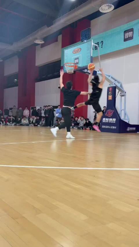 法拉利老了还是法拉利！