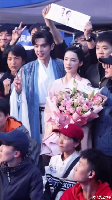 张若昀李沁主演庆余年2杀青