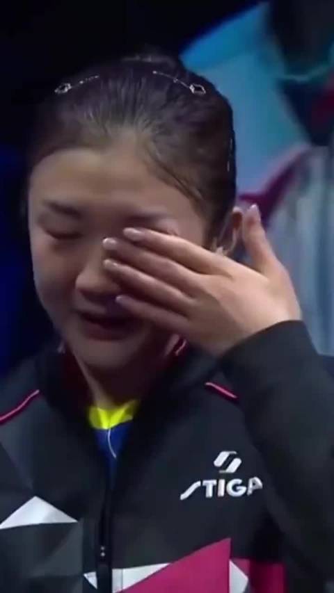 陈梦奥运女单卫冕夺四金，技术无懈可击稳居女乒史上前五