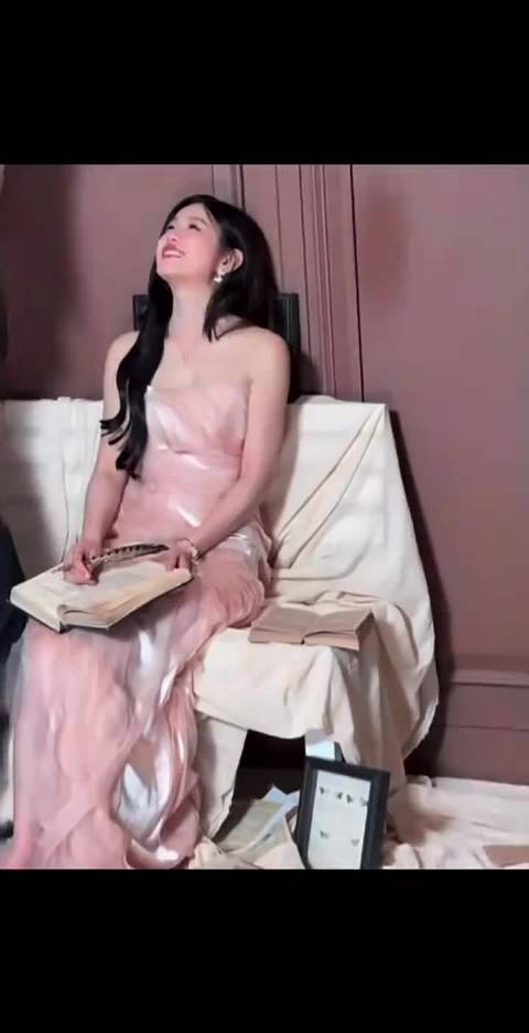 陈妍希周柯宇《狙击蝴蝶》花絮曝光