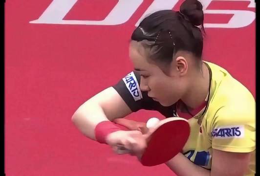 伊藤美诚砍刀式发球解析，孙颖莎等国乒选手如何应对