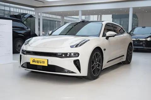 极氪001深度体验:猎装美学与空气动力学的平衡，全能猎装车