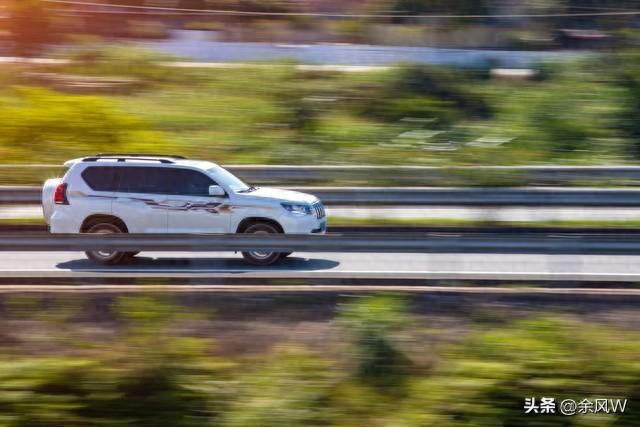 威兰达隔音实测:中年车主高速觉得吵吗?分车速说清真实体验_余风W