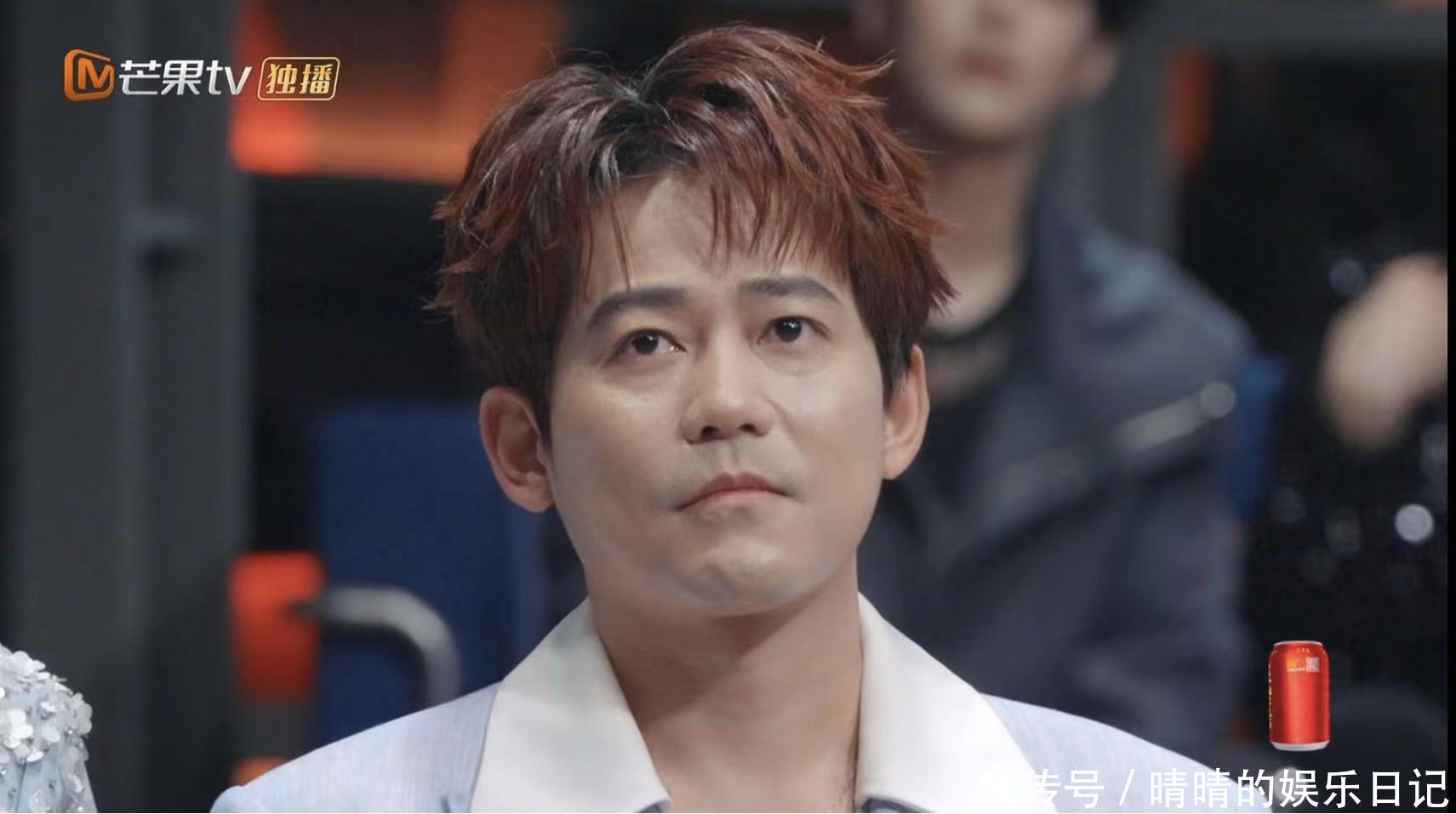 《披哥2025》首播:大湾仔靠《十七岁》唱哭观众,TOP组合成王炸