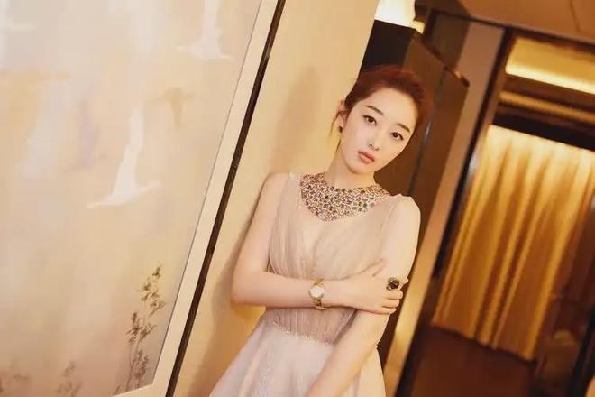 《浪姐6》最终确定阵容17位,三组踢馆姐姐,暂无大咖范玮琪李艺彤综艺节目_订阅