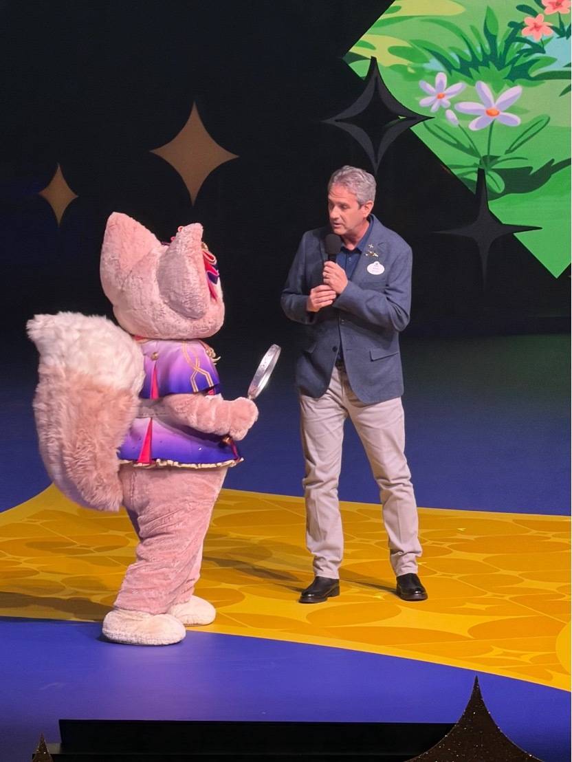 接待游客突破1亿人次后，上海迪士尼靠什么开拓下一个10年？