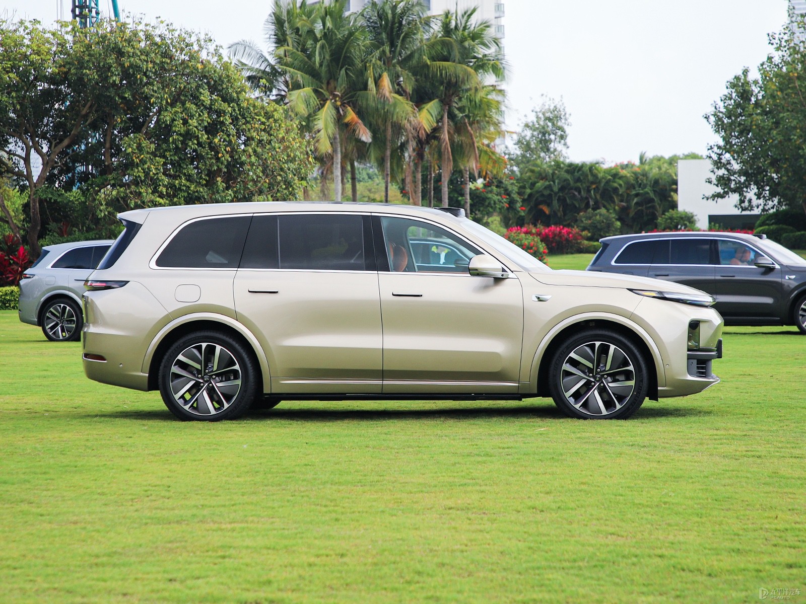 理想L9增程式详解:解决续航焦虑的实用方案