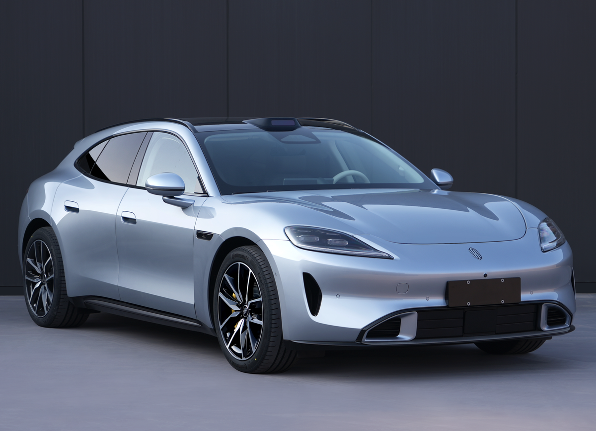 尚界Z7轿跑猎装双车公示,科技轿跑技术断代领先