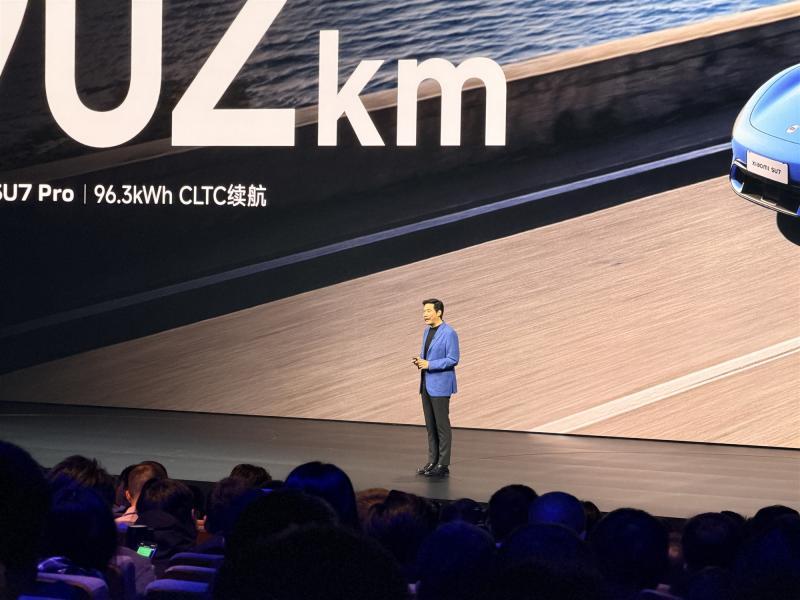 小米汽车新一代SU7上市,5月5日前下订多项配置免费升级|新品速递