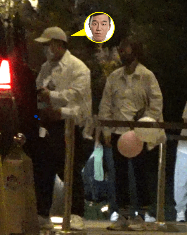 黄渤携家人为次女庆生!妻子留黄色短发显年轻,8岁女儿打扮可爱_黄波_生日_穿着