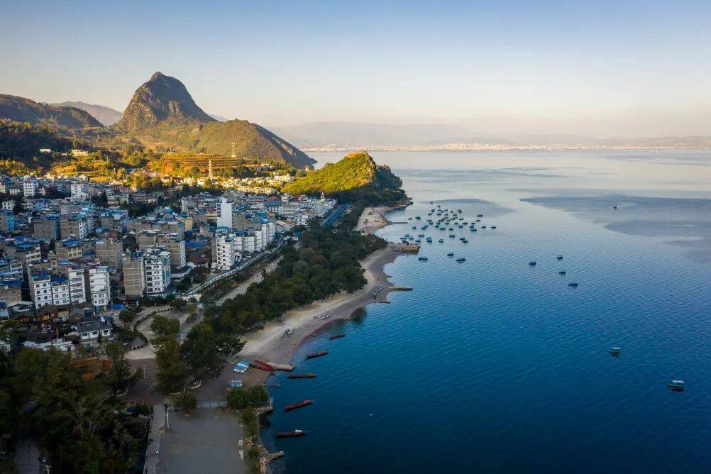 华晨宇你先别急，演唱会乐园不是那么好造的