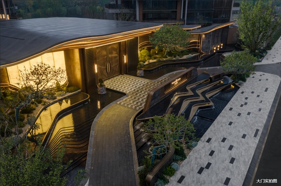 成都首个！金麟樾问鼎“设计界奥斯卡”铂金奖