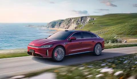 2025年国产车出口总量达710万辆 两家车企破百万!