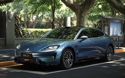 “华为系”全新轿跑!尚界Z7实车曝光,帅气颜值,气质不输保时捷