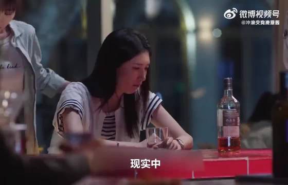 为什么觉得王漫妮顾佳晓芹三人“闺蜜”感情：有些莫名其妙？