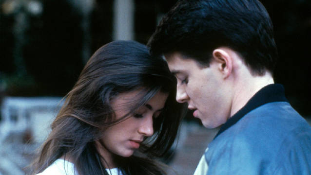 马修·布罗德里克米娅·萨拉主演4K版春天不是读书天上映