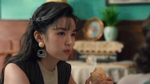 你好1983:完全理解董璇会被市长一见钟情，法拉利老了还是法拉利!