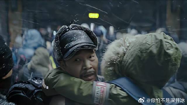 空间站伴飞，地下城建成，人类踏上2500年的流浪之旅