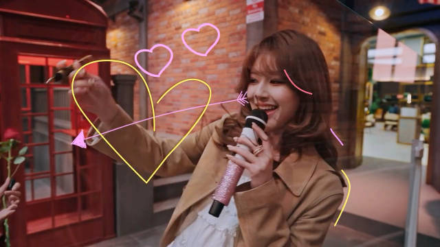 甜度预警赵露思来笑街啦 赵露思一出现，整个笑街都甜了，甜妹搞笑反差感拉满