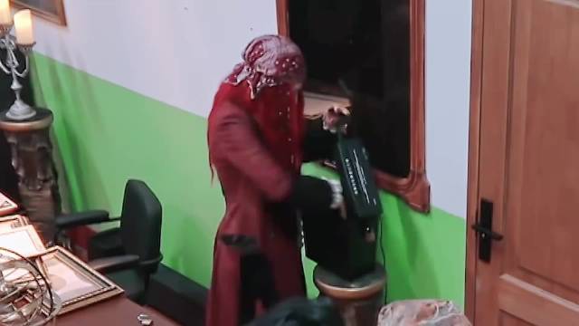 周柯宇进热巴房间，张凌赫：你这么进女生房间？瞬间害羞