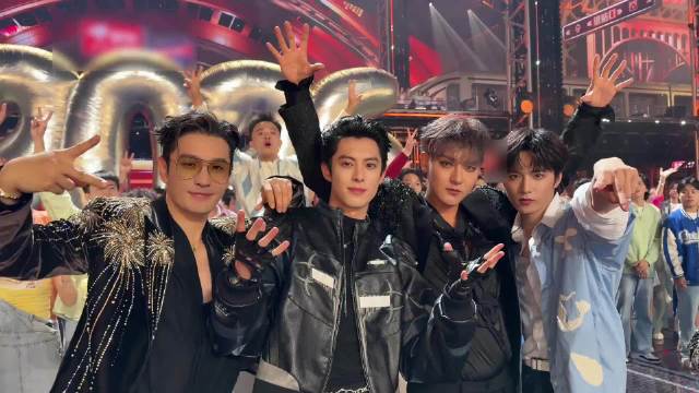 黄晓明常与王鹤棣刘耀文健身，计划组队跑马拉松