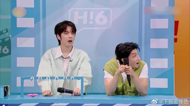 老秦有多喜欢高圆圆？看到高圆圆直接结巴了，太逗了