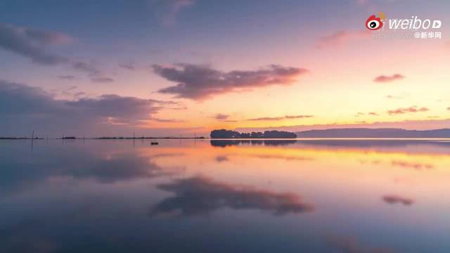 森林驿站倡导积极生活态度，以微笑跨越波澜